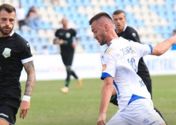 Tre pikët ia “anulon” VAR, Tirana ndalet në “kalanë” e saj nga Egnatia