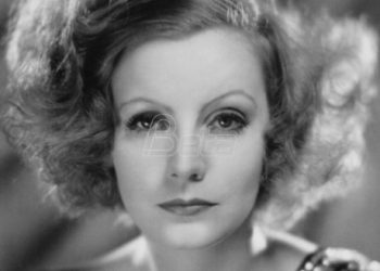 Si sot, në këtë ditë, më 18 shtator, lindi Greta Garbo, Fuko dhe vdiq Xhimi Hendriks