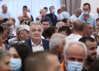 Pse PD nuk protestoi pas 25 prillit? Gjata “shigjeton” Bashën: Nuk na vinte njeri nga pas