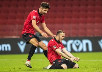 Denoncon babai i futbollistit të Kombëtares: Na kanë kërcënuar me kërkesë të njerëzve të fuqishëm! Ja statusi
