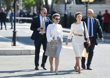 SHKRESA / Tre deputetët e LSI kërkojnë të futen në komisione, mungon Kryemadhi