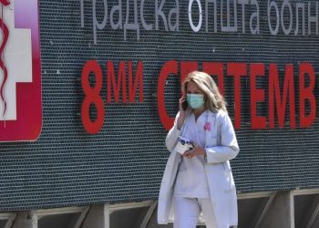 Maqedonia e Veriut/ Rriten infektimet, edhe 609 raste të reja nga COVID-19 dhe 22 vdekje