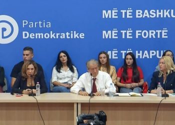 Berisha snobon Bashën: Ia përcillja të gjitha mesazhet e bazës, por s’gjeta njeri të më thotë s’më gënjeu Basha