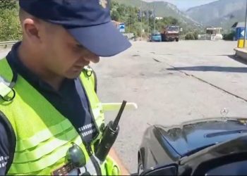 Policia me dorë të fortë në Qarkun e Elbasanit/ Kontrolli me radar kap shpejtësi nga 174 km/h deri në 224 km/h