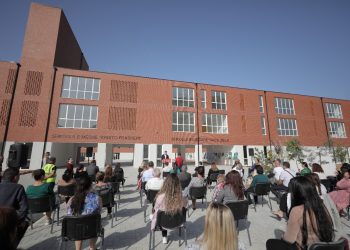 Inaugurohen shkollat “Vaçe Zela” e “Kristo Frashëri”, Veliaj: Ky vit do hyjë në historinë e Tiranës, hapim 10 shkolla në një sezon shkollor