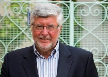 Diplomati grek: Së shpejti do njohim Kosovën, por ndalohet bashkimi i saj me cilindo shtet fqinj (nënkupton me Shqipërinë)
