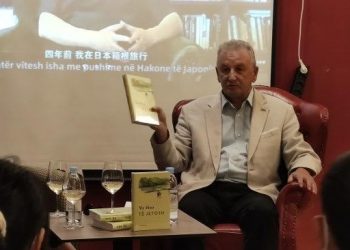 Romani “Të jetosh” i autorit kinez Yu Hua vjen në shqip nga sinologu Iljaz Spahiu