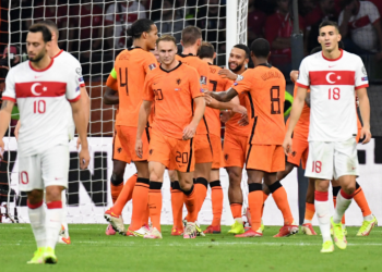 VIDEO/ Holanda “tërmet” 6 ballësh” Turqisë, Franca rikthehet te fitorja, Portugalia bën dhe pa Ronaldon