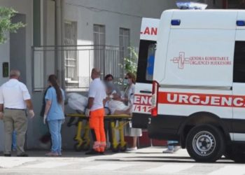 VOA: “Rriten viktimat, por ulen ndjeshëm infektimet në Shqipëri”