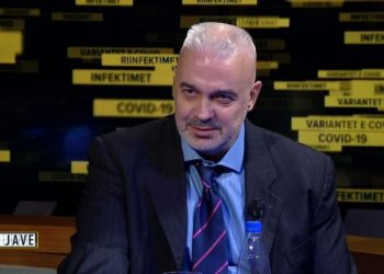 Mjeku pneumolog, Jorgo: Duhet të vaksinohemi, për të gjitha vaksinat do të kërkohet dozë përforcuese