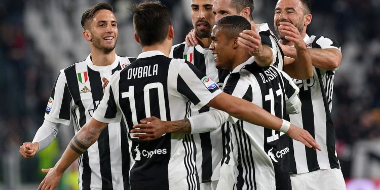 Esultanza Gol Sami Khedira Juventus 3-1 Goal celebration with Paulo Dybala, Douglas Costa, Giorgio Chiellini 
Torino 31-03-2018 Allianz Stadium Football Calcio Serie A Juventus - Milan foto OnePlusNine/Insidefoto