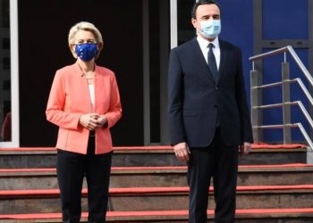 Situata në veri, Von der Leyen: E shqetësuar me krizën aktuale, duhet të dialogoni për ta zgjidhur