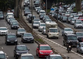 Raporti/ Shqipëria, e parafundit në Europë për numrin e automjeteve në raport me popullsinë
