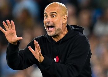 Guardiola shokon Manchester City: Nëse jam unë problemi, dorëhiqem
