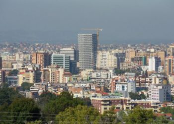 Shtrenjtohen qiratë e shtëpive, zonat më të lira “Astiri” dhe “Fresku”