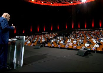 Kush mbeti jashtë qeverisë Rama III