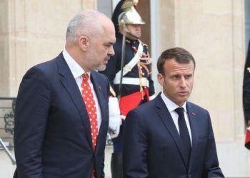 Rama përgënjeshtron Macron: Nuk na paguajnë për afganët