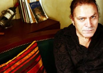 Rrëfehet Timo Flloko: Kam mësuar të përdor të gjitha llojet e armëve, si ndryshova emrin për shkak të titrimit nga kinezët