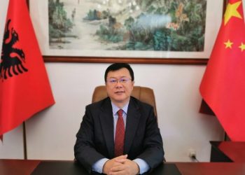 Ambasadori kinez në Tiranë: Thellojmë miqësinë kino-shqiptare, krijojmë një të ardhme më të mirë së bashku
