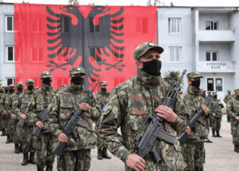Risia/Për herë të parë, 5 studentë kosovarë në Akademinë e Forcave të Armatosura të Shqipërisë