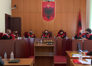Kushtetuesja vendos të martën për “30 Qershorin”, PS: “Gati për të hyrë në zgjedhje në 6 bashki”
