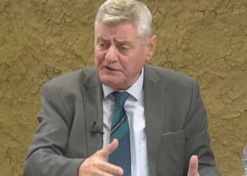 Deputeti Dashamir Shehi plas deklaratën e fortë: Rruga më e mirë, Berisha dhe Basha të largohen të dy!