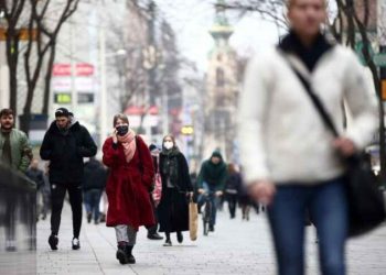 Austria kërcënon me bllokadë për të pavaksinuarit: Po përballemi me një pandemi të njerëzve të pambrojtur