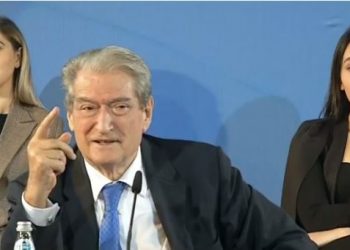 Të martën në Kavajë/ Propozohen Alizoti e Bylykbashi, Berisha refuzon: Jam i hapur unë për çdo detyrë, përfshirë edhe kryetar i PD