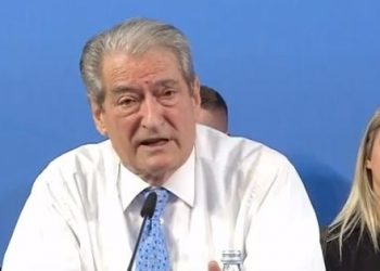 “S’ka lider opozite”/ Berisha: Protesta të fuqishme si më 1990, të përgatitemi për përballje. Rama e pengu i tij të kenë kujdes