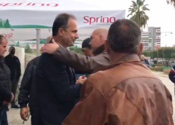 Luçiano Boçi i bashkohet “Foltores” në Elbasan, demokratët presin Berishën, sekretari i PD: Jam pro hapjes së partisë