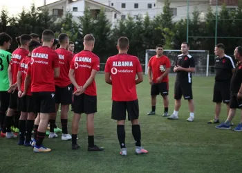 Shqipëria U-17 nis grumbullimin, lista e 24 lojtarëve të ftuar nga Bulku