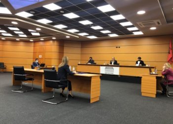 Vettingu/ Nga apartamenti 75 mijë euro te BMW-ja 1 milion lekë, Prokurorja Silvana Lule probleme me pasurinë e bashkëjetuesit