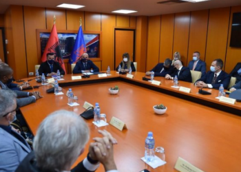 Drejtori i ri i Policisë, takime me drejtuesit e misioneve partnere: Oficerët Ndërlidhës luajnë rol kyç në ndërtimin dhe forcimin e urave mes policive