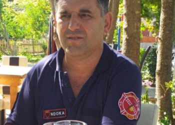FOTO/ I infektuar rëndë me Covid, ndahet nga jeta efektivi i zjarrfikëses. Emri