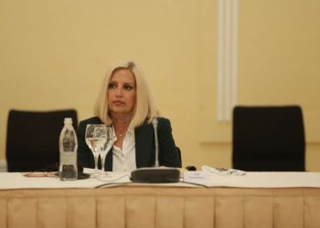 FOTO/ Ndahet nga jeta në moshë të re politikania e njohur, u diagnostikua me kancer për herë të dytë