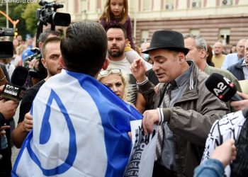 Protestat, instrumenti civil që humbi të drejtën e qytetarisë në 30 vjet