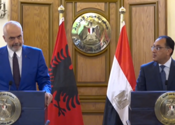 VIDEO/ Kryeministri Edi Rama vizitë në Egjipt, nënshkruhen 3 marrëveshje për bashkëpunimin kulturor. Konferencë për mediat