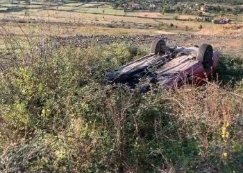 Në Bulqizë: Arratiset shoferi pas aksidentit të ‘Benz’-it