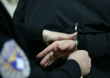 Kosovë/ Pranga një qytetari, dyshime për keqpërdorim të fëmijëve në pornografi