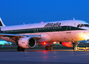 Falimenton pas 74 vitesh, “Alitalia” bën sonte fluturimin e fundit