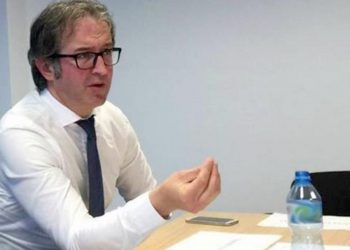 “Të adresohen ‘Foltoret’ e Berishës/ Alizoti: Në ‘anije’ ka rënë zjarri, rrezikojmë ekzistencën si parti. Të mos bëjmë sikur s’ka krizë në PD