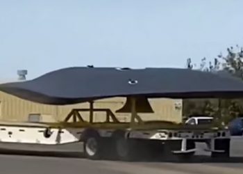 FOTO+VIDEO/ Pamjet pushtojnë rrjetin: A ka Amerika një mjet fluturues sekret?