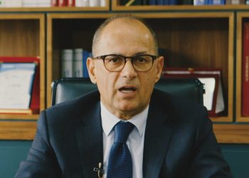 Nisja e universiteteve/ Rektori Hoxha: Vendim i vështirë, mbarëvajtja do të varet nga sjellja jonë ndaj vaksinohuni
