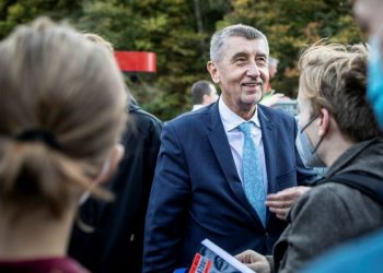 I doli emri tek “Pandora Papers”/ Kryeministrit Babis humb zgjedhjet në Çeki, fiton opozita