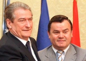 Nikollë Lesi: Berisha duhet të kthehet në ortek popullor që të shpëtojmë nga Rama mbret