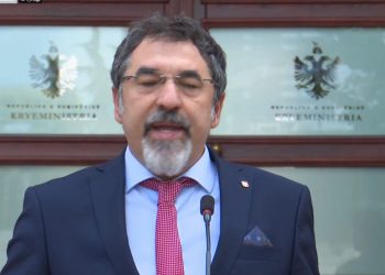 Ju fik “kandili” Veliut? Çuçi: Largohet nga detyra me rezultate të larta, Gledis Nano ka një sfidë të rëndësishme përpara