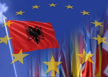 Sot progres raporti për vendet e zgjerimet/ Ç’pritet të thotë Komisioni Evropian për Shqipërinë dhe Maqedoninë e Veriut