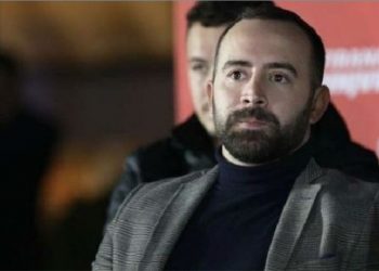 Doli në përgjime duke dhënë para për vota, prangoset kandidati për deputet i LSI në zgjedhjet e 25 prillit. Emri