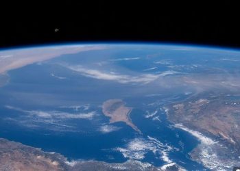 “Vijnë nga univers alternativ”/ NASA për UFO-t: Urojmë të mos jetë një kundërshtar në Tokë!