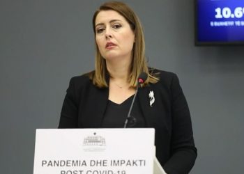 Manastirliu prezanton planin 2021-2023 për pandeminë dhe i ben apel qytetarëve: Vaksinohuni, tetori muaj i hapur për të gjithë